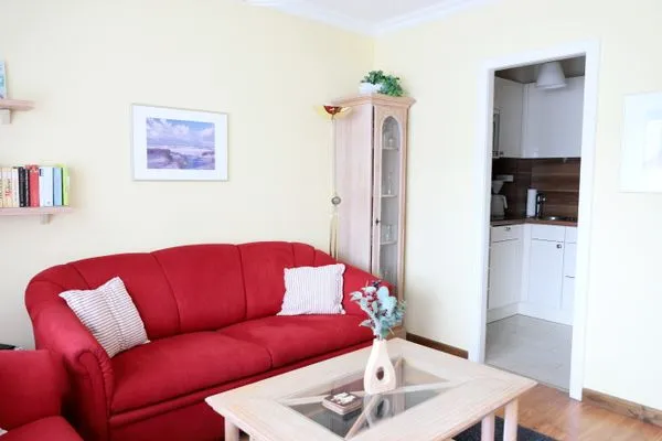 Wohnzimmer  Kjeirstr. 19-21, Whg. 10