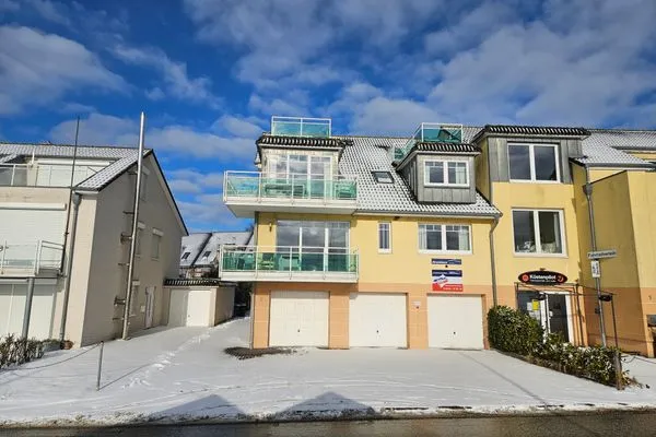 Fassade / Eingang Strandoase Sierksdorf Strandoase Strandmuschel