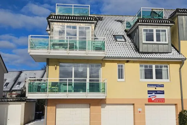 Fassade / Eingang Strandoase Sierksdorf Strandoase Sonnendeck