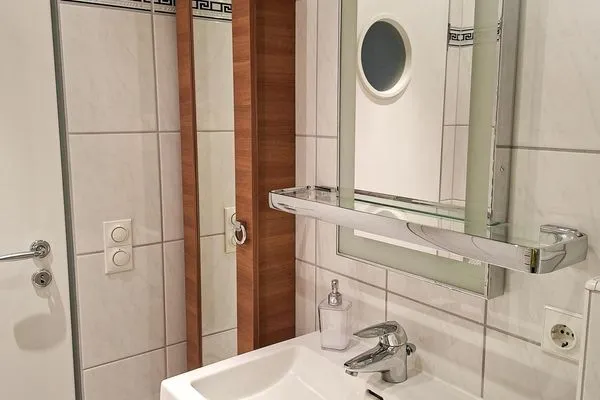 Badezimmer Haus Fritz-Reuter-Straße 5 Ferienwohnung Herbst