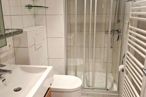 Badezimmer Haus Fritz-Reuter-Straße 5 Ferienwohnung Herbst