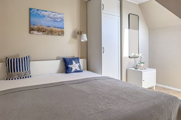  Strandflair 54°N 10°O Schönberger-Strand - Schlafzimmer