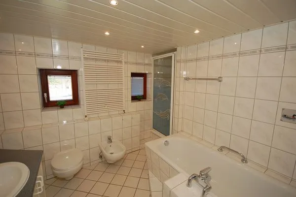 Badezimmer EG  Windrose Komplett