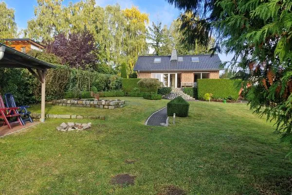   Ferienhaus direkt am See