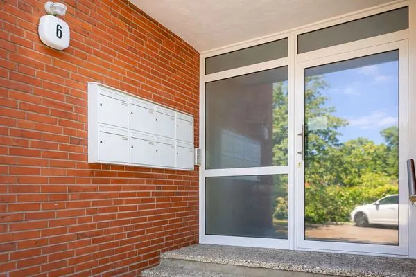 Fassade / Eingang  Wolff