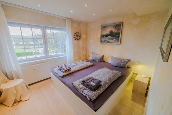  Haus Bielefeld Ferienwohnung 32  - Schlafzimmer