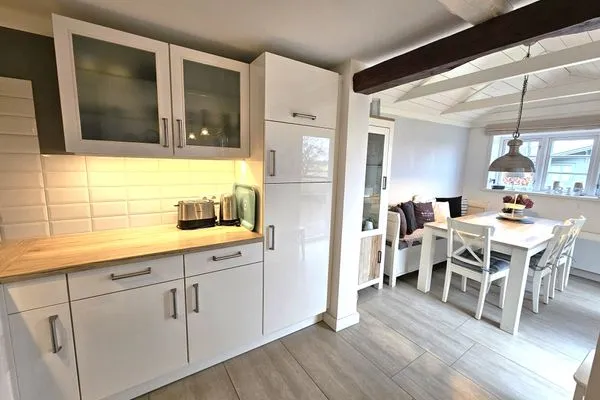 Küche / Küchenzeile  WattGut