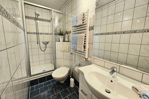  Fientjebloem Norderney - Badezimmer