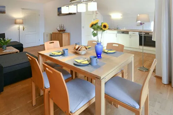 Wohnzimmer Villa Malte Ferienwohnung Ostseetraum