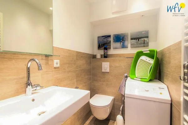 Badezimmer Haus Dünenblick Ferienwohnung 1