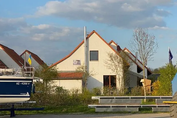   Ferienhaushälfte an der Müritz