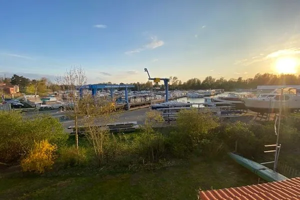   Ferienhaushälfte an der Müritz