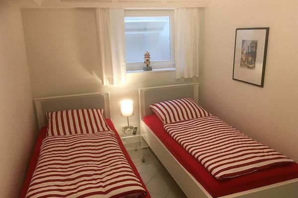  Haus Klarinette Whg. Wattwurm Nebel - Schlafzimmer