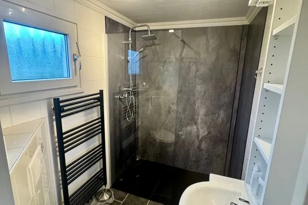  EuroParcs Schoneveld / Breskens Chalet Huis Joschi mit Zaun & Airco Haus Nr. G139