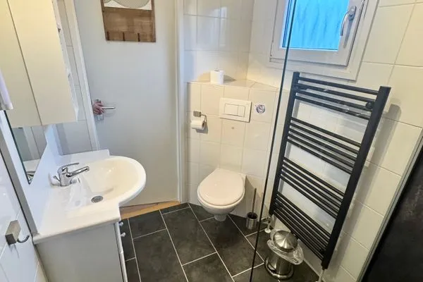  EuroParcs Schoneveld / Breskens Chalet Huis Joschi mit Zaun & Airco Haus Nr. G139