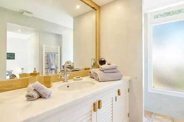   Villa Valencia Ibiza