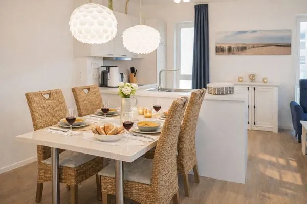 Küche / Küchenzeile  Leuchtfeuer