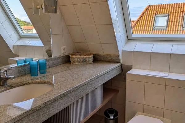Badezimmer  Fewo "An de Waterkant" - Leuchtturmblick, Balkon