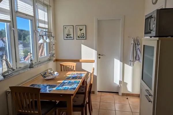 Wohnzimmer  Fewo "An de Waterkant" - Leuchtturmblick, Balkon