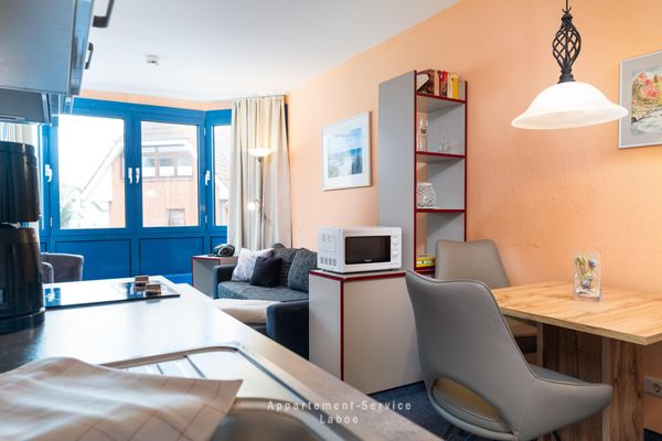  Panorama 14 Laboe - Wohnzimmer