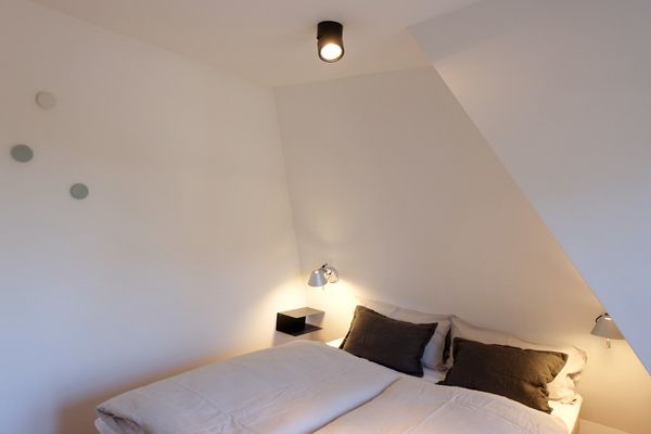  BLAUSAND im Malergarten Ahrenshoop - Schlafzimmer