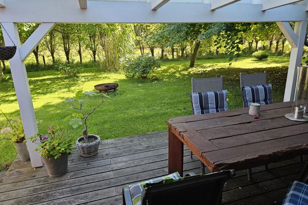  An der Bootfahrt Tönning - überdachte Terrasse