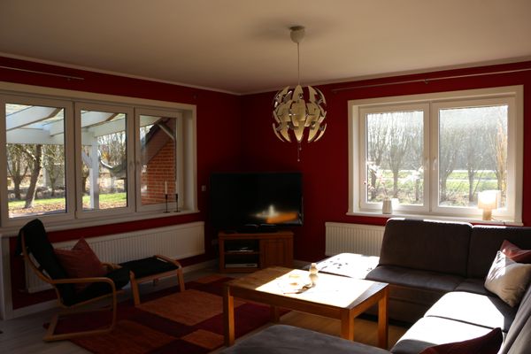  An der Bootfahrt Tönning - Sofaecke mit TV