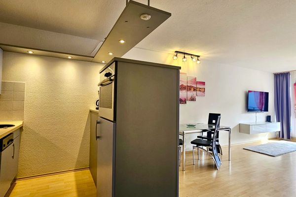  Ferienappartement Panoramablick Ferienwohnungen in Hopfen am See - Küche / Küchenzeile