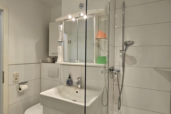  Ferienappartement Panoramablick Ferienwohnungen in Hopfen am See - Badezimmer