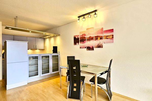  Ferienappartement Panoramablick Ferienwohnungen in Hopfen am See - Wohnzimmer