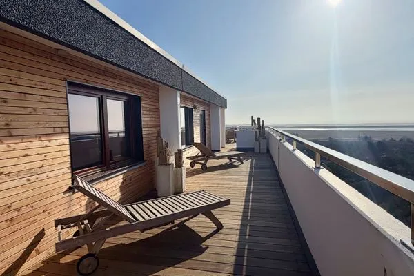 Horizonte Penthouse Horizonte SPO Bad - 