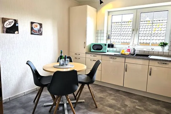   Ferienhaus zwischen Fjord und Meer