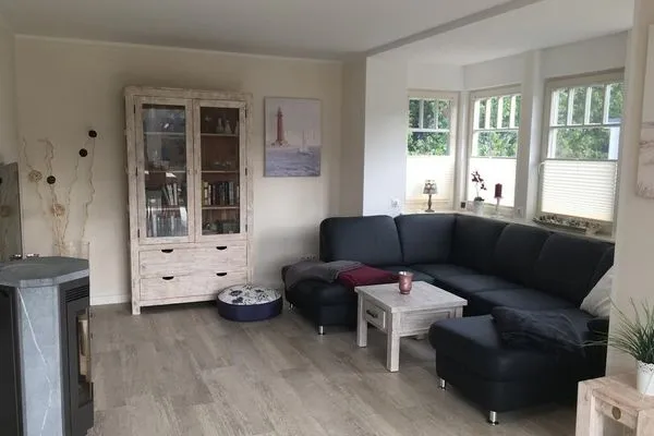 Steentje-2  Steentje