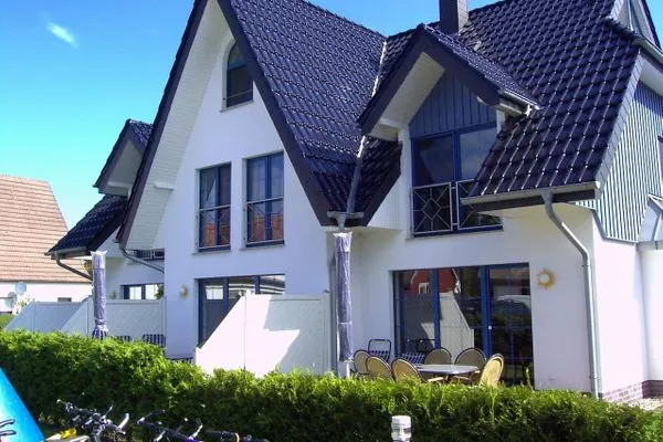 Strandmuschel-intro  Strandmuschel