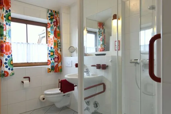 Badezimmer Kleine Pinkenburg Ferienwohnung Nord und Süd