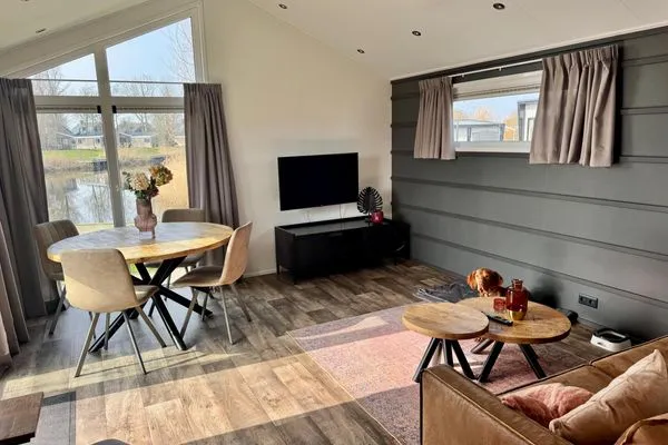  EuroParcs De IJssel Eilanden Chalet Sonnensteg IJE328