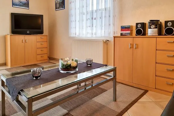 Wohnzimmer  Ferienwohnung Laura - am Wieker Bodden gelegen