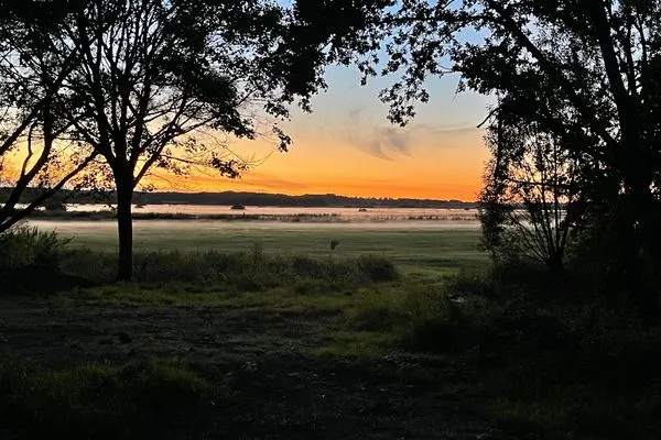 Landschaft  Alte Wassermühle Ganzes Haus