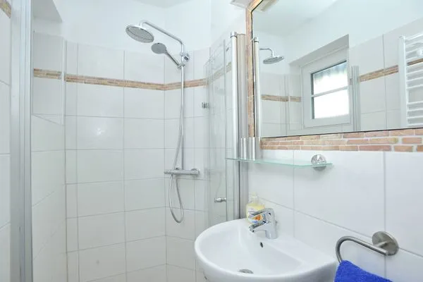  Haderslebener Str. 32