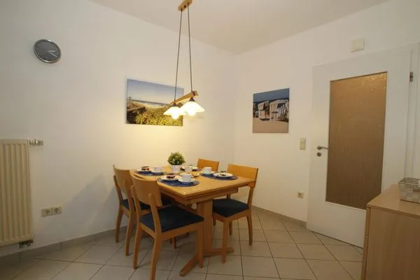 Essbereich für 4 Personen Landhaus Heine Aake-Huus Whg. 01
