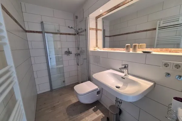   Wenni Hüs App 6, OG