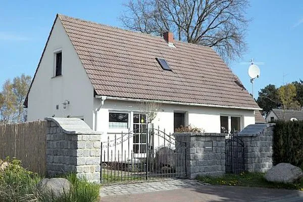 Hauptansicht  Haus an der See