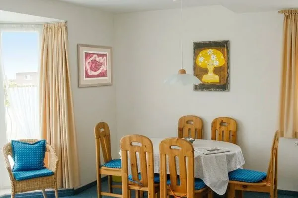 Wohnzimmer Haus Düne 5 Wohnung 1