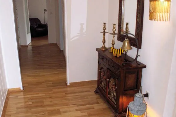 großzügiger Flur Villa Alexandra Villa Alexandra Whg. 14