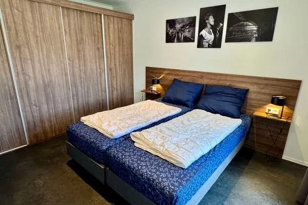  EuroParcs Maasduinen Chalet Seeblick mit Airco, Hunde willkommen