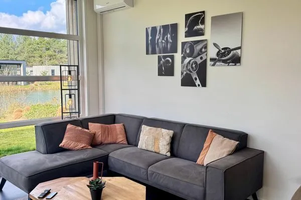  EuroParcs Maasduinen Chalet Seeblick mit Airco, Hunde willkommen