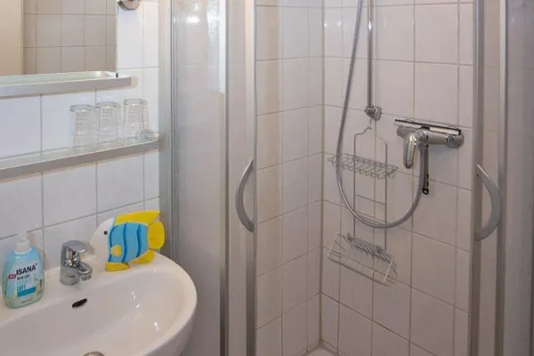 Badezimmer  Colonia Whg.01  Ankerplatz