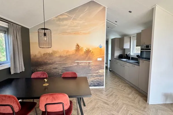  EuroParcs Maasduinen Chalet am Waldrand mit Airco, Hunde willkommen.