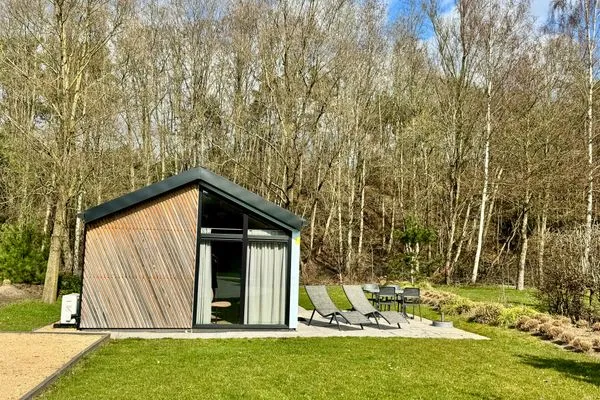  EuroParcs Maasduinen Chalet am Waldrand mit Airco, Hunde willkommen.