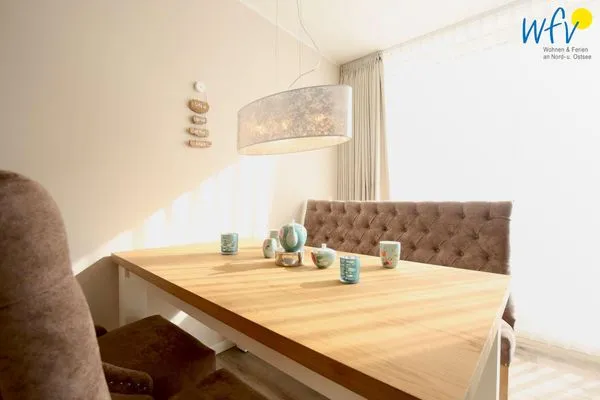 Essbereich Villa Petersen Ferienwohnung Strandliebe